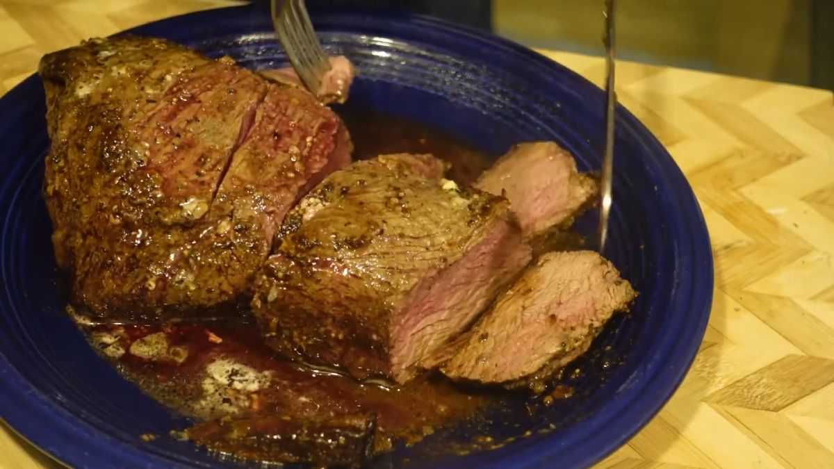 Tri Tip Steak In Cast Iron Skillet And Oven 